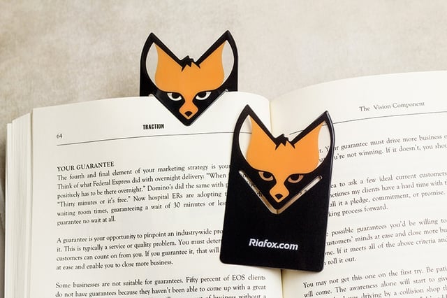 Custom-Shape-Fox-Bookmark-Riafox.jpg Custom-Shape-Fox-Bookmark-Riafox.jpg