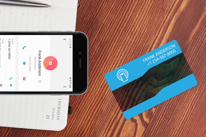 NFC business cards transmit information to smartphones