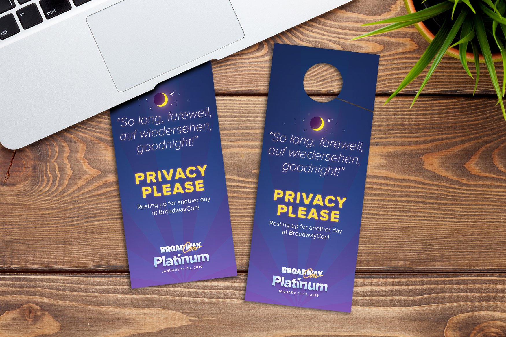 Door-Hanger-Privacy-Please-Broadway-Con-Platinum-LeakyCon-KT10168-HS114138-Sample