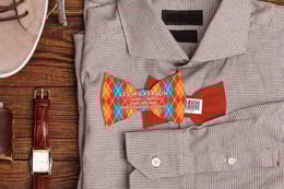 Custom gift cards come in different finishes