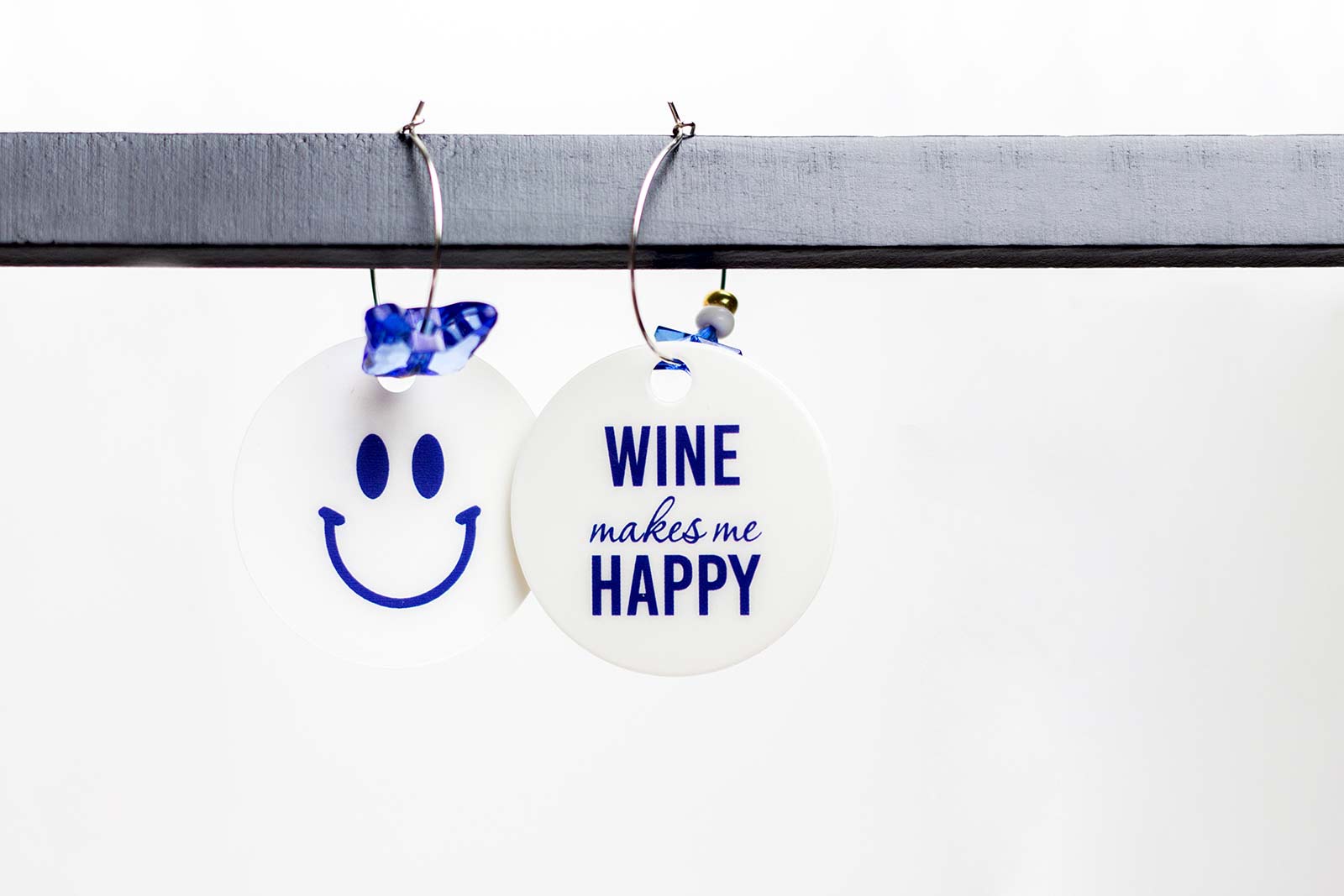 Wine Makes Me Happy Wine Charm