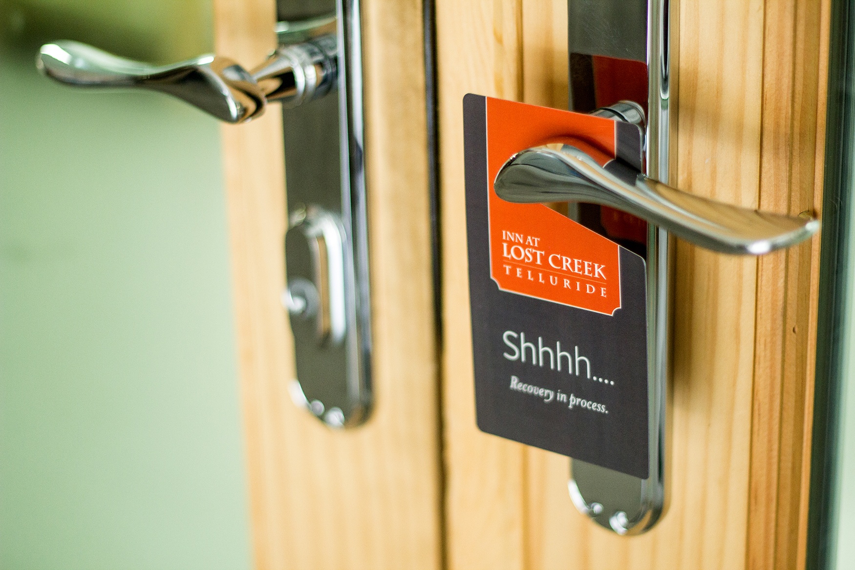 Inn at Lost Creek Door Hanger